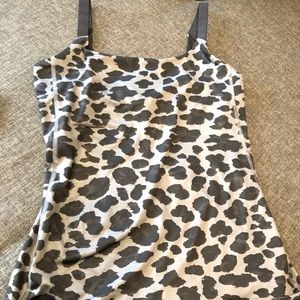 Lululemon barre none low impact workout tank